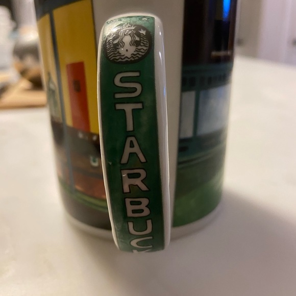 Retired Chaleur bone china STARBUCKS EDWARD HOPPER NIGHTHAWKS DINER 12 oz Mug - Picture 3 of 9